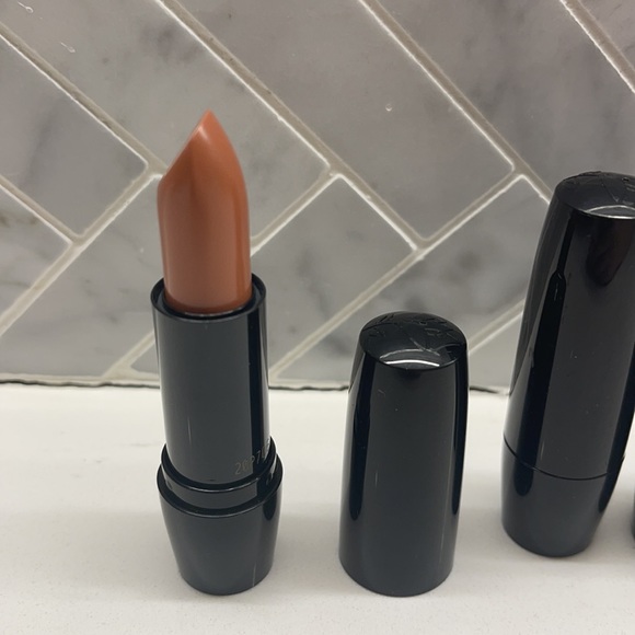 Brand new Lancôme lipstick - Picture 3 of 5